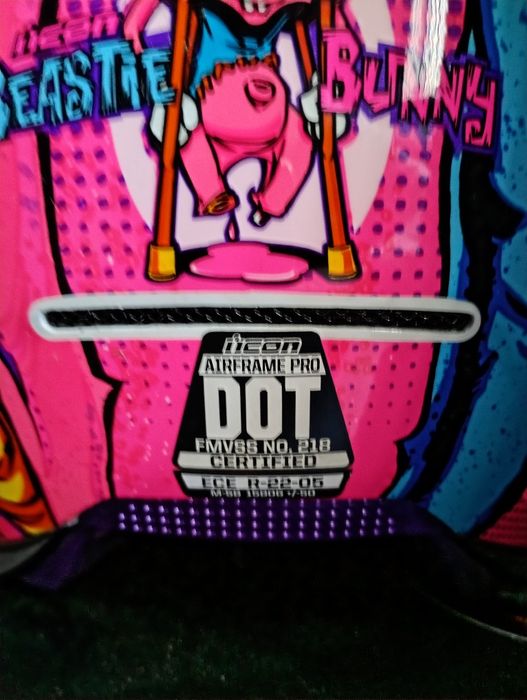 Каска ICON Airframe PRO