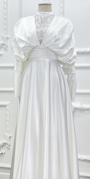 Продам платье