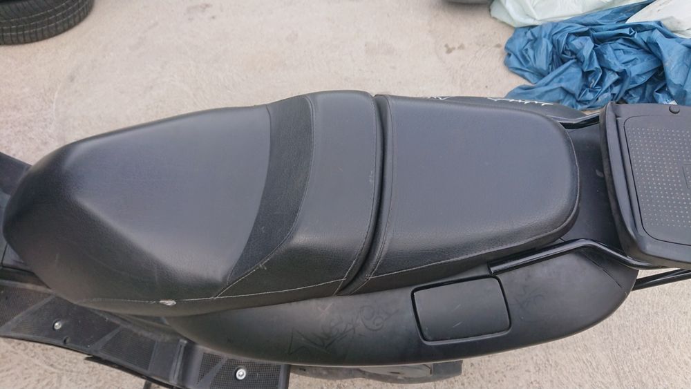 Скутер Yamaha Yp125R