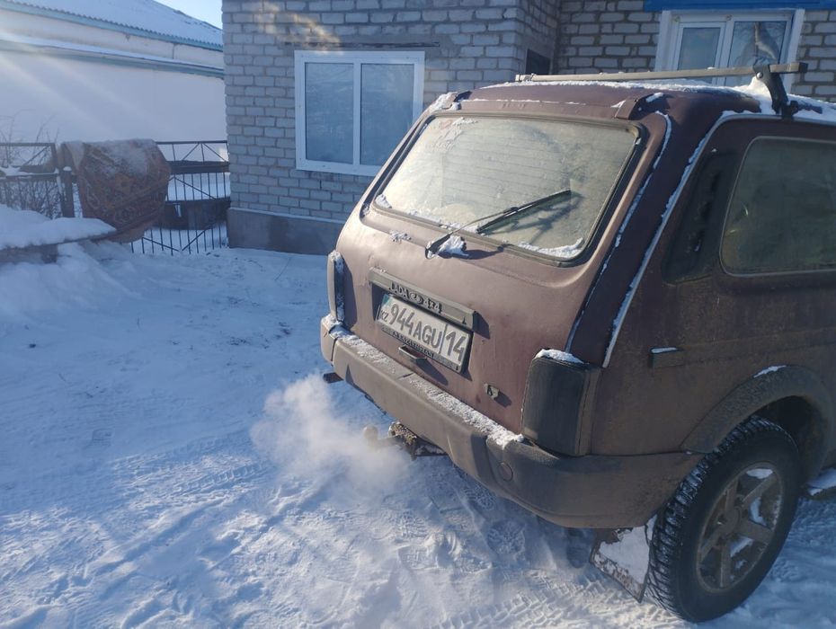 Продам ниву ваз2121