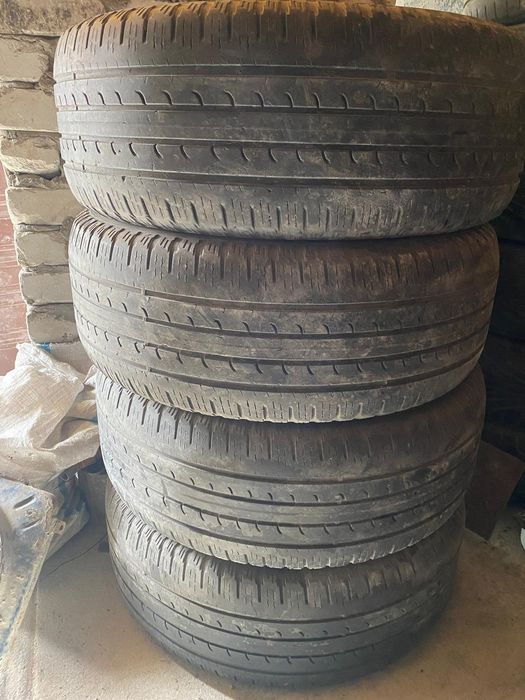 Продам летнюю резину 265/65/ R17
