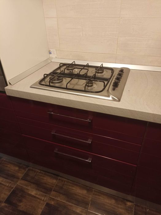 Bucătărie complet utilată