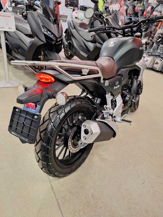 Motocicleta stil scrambler, Rockstar 125 cc, Permis A1, Rate !