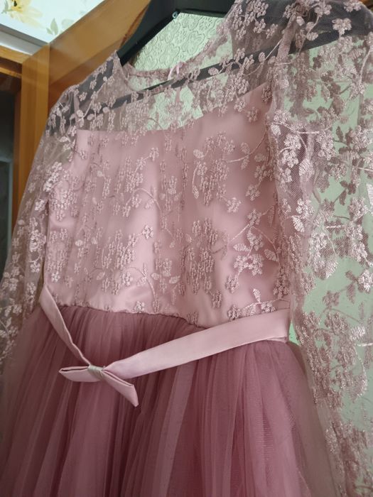 Праздничное платье