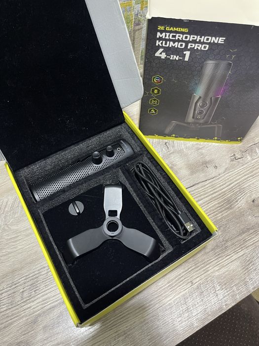 Микрафон 2E GAMING 4-in-1