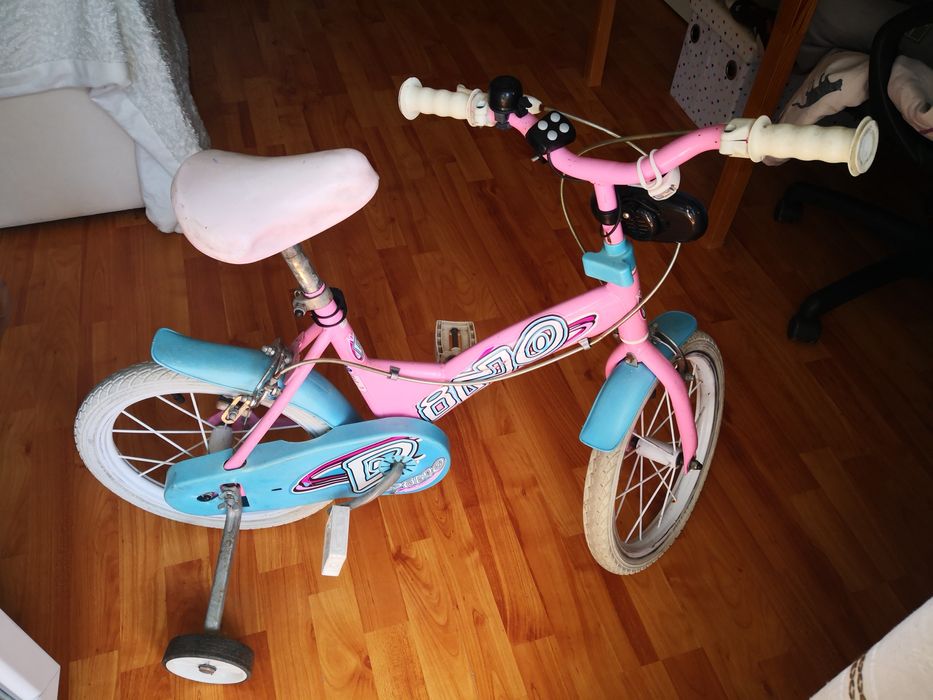 Bicicleta copii 3 - 8 ani