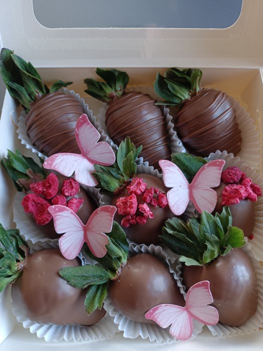 Клубника в шоколаде на заказ