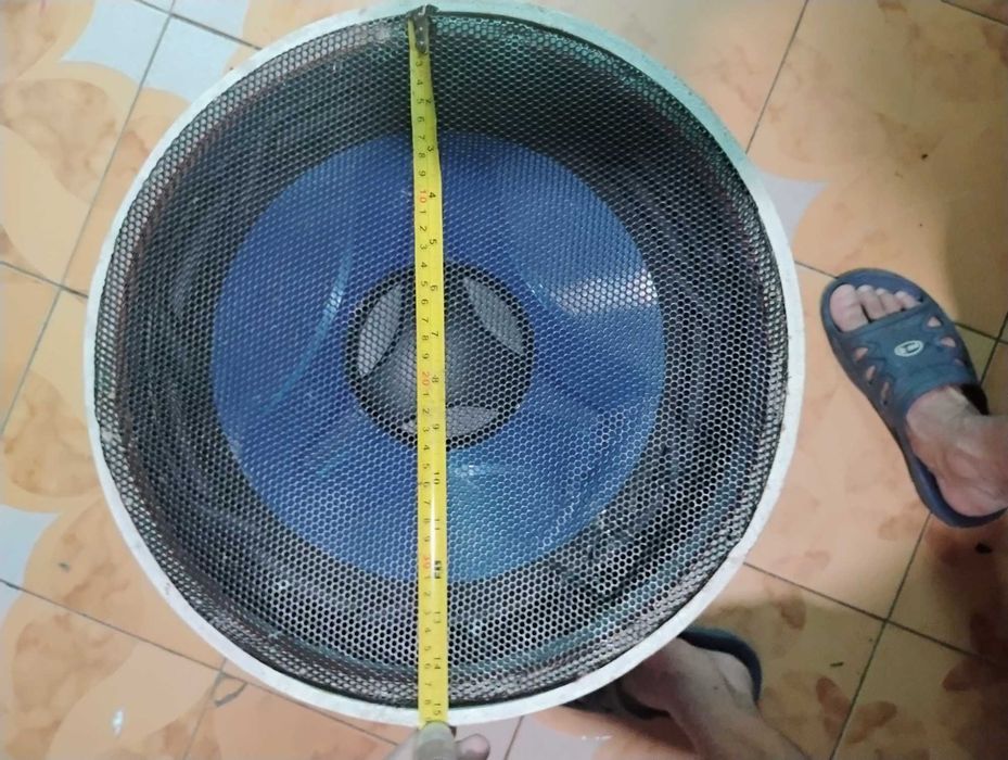 Boxe subwoofer auto lungime 50 cm înălțime 40cm difuzor 30cm 15 inch