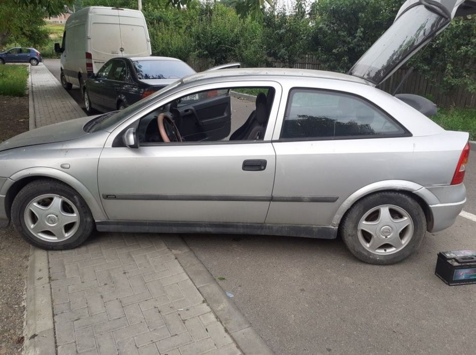 Vând sau schimb Opel Astra G