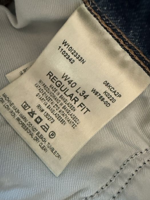 Blugi WRANGLER Albastru Barbati | Marime 40 x 34 (Talie 100 cm)