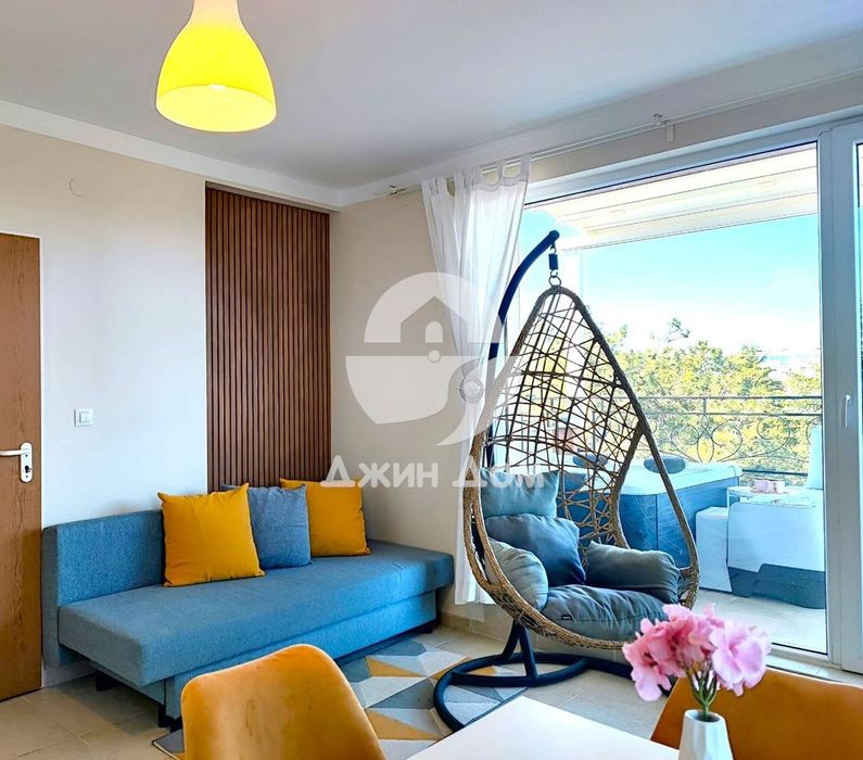 Продава се Двустаен апартамент в Поморие - 62 кв.м за 1530 €/кв.м - Снимка #1