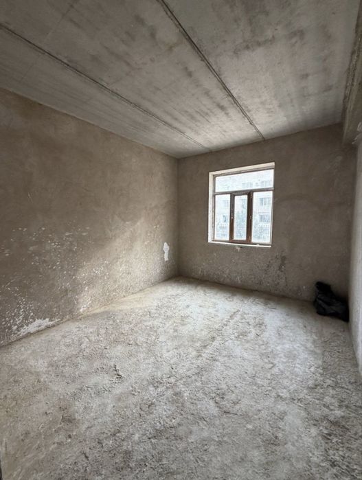 3 хонали 102 кв/м - 1 этаж КОРОБКА квартира тез сотилади | 3 xonali uy