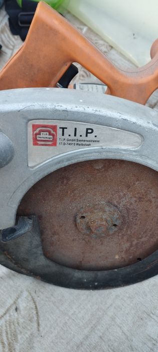 Продам электро циркулярку на запчасти