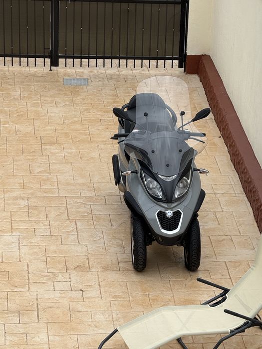 Piaggio mp3 500 LT cat B