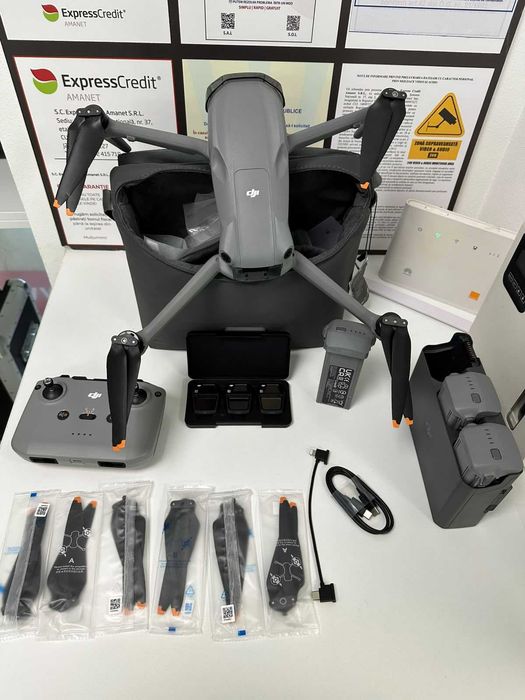 Drona DJI AIR 3S FLY MORE (ECA27 B.51119) Garantie 2 ani!