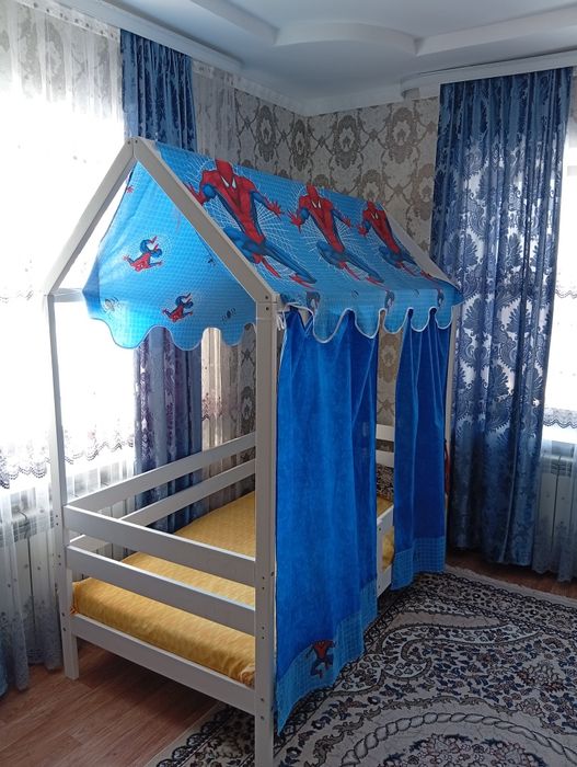 Продам две кровати детские