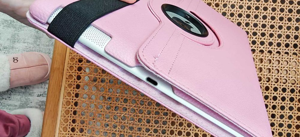 iPad Apple Generația 4 – 16 GB, Wi-Fi Ecran Retina + husa cadou