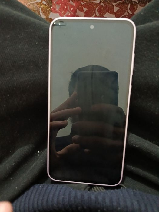 Samsung a35 5G 6/128gb holati idial