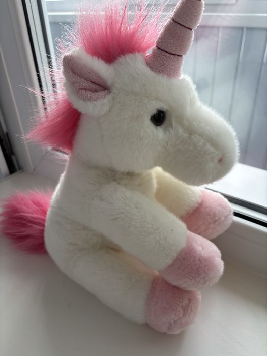 Продам пакет с игрушками для девочки