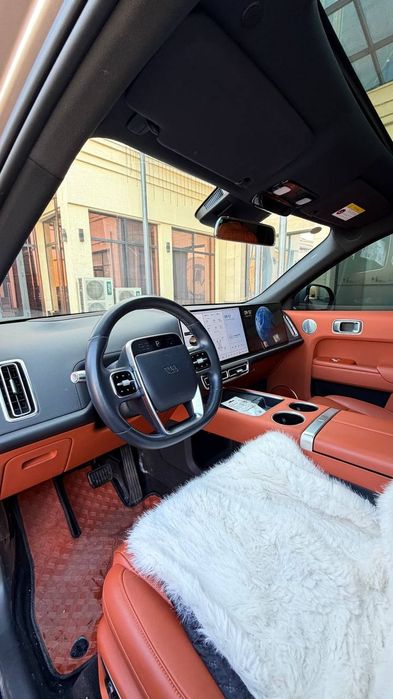 Срочно продам Li 9 Max в идеальном состоянии с пробегом 24 тысяч