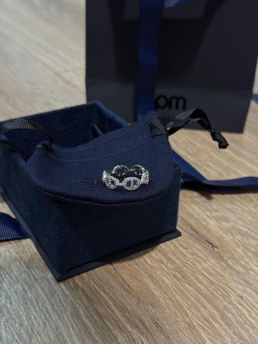 Продам новое кольцо APM Monaco