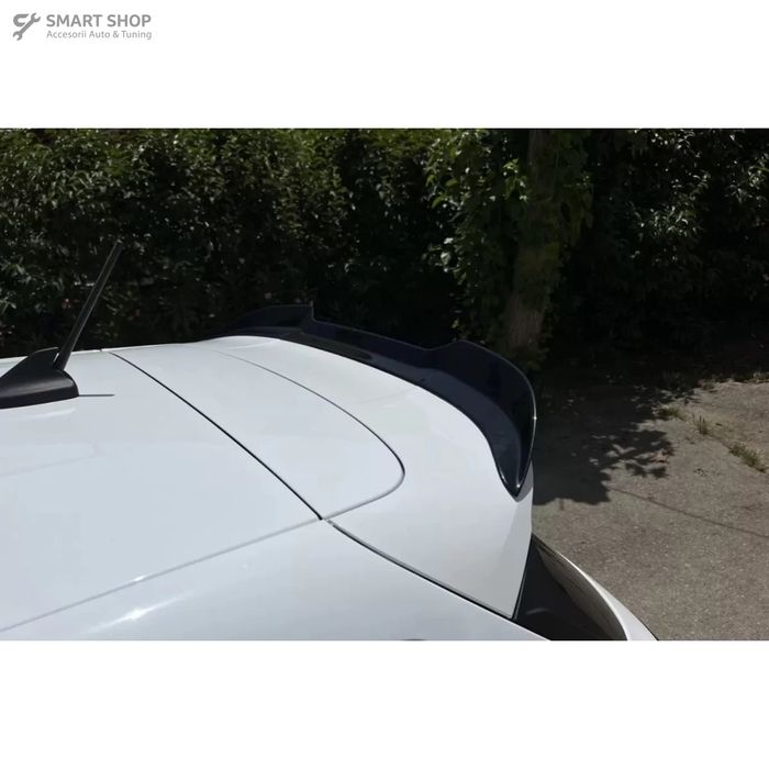 Eleron Luneta Ford Fiesta Mk8 ST / ST-Line (2017-2021) Negru Lucios