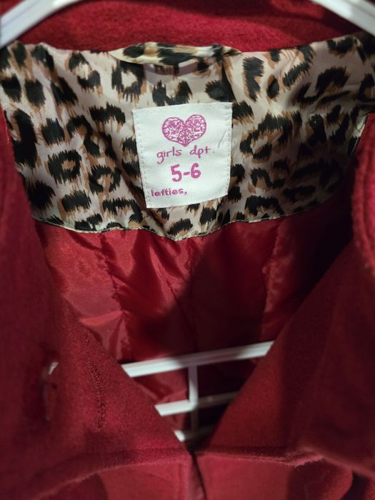 Paltonaș fete 5-6 ani Rosu