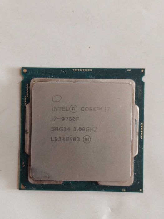 Intel Core i7 9700 и 9700F, 8-ядрени, LGA 1151