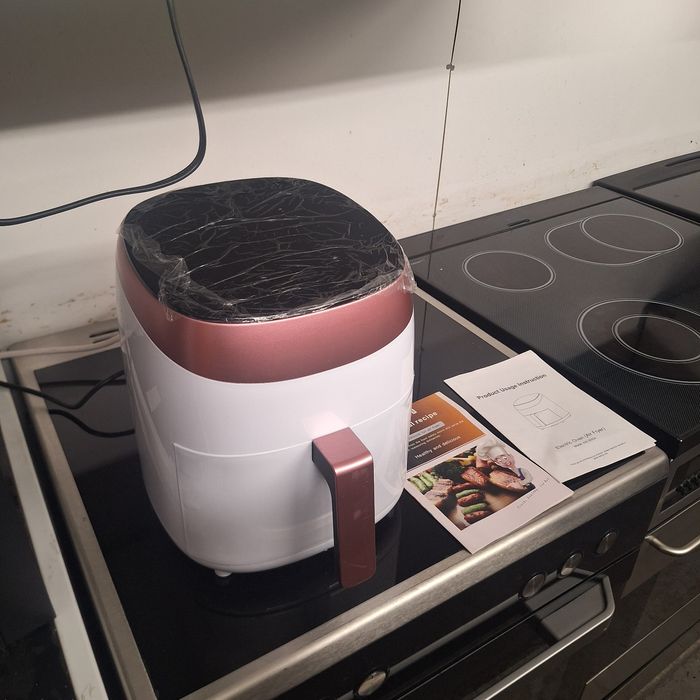 Еър фрайър чисто нов 5 литра/1200 вата