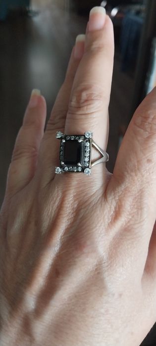 Кольцо серебро 925 проба гранат