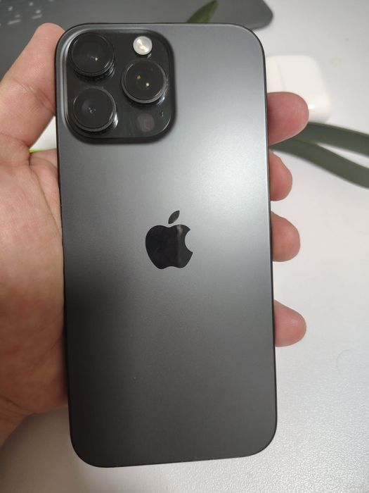 Iphone 16 pro max + apple watch 9 celullar + aipods 3 pro