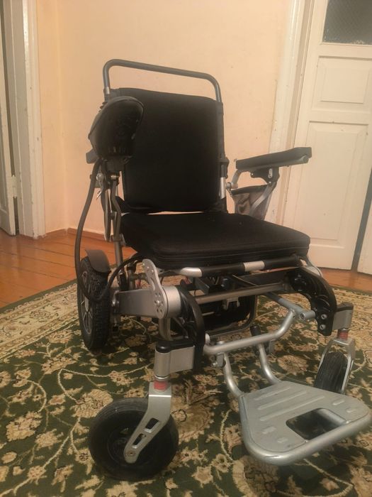 Инвалидная коляска