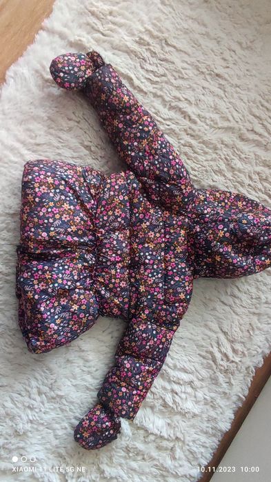 Детско яке с ръкавички