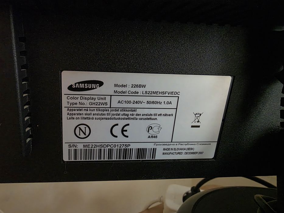 Монотор Samsung 226BW