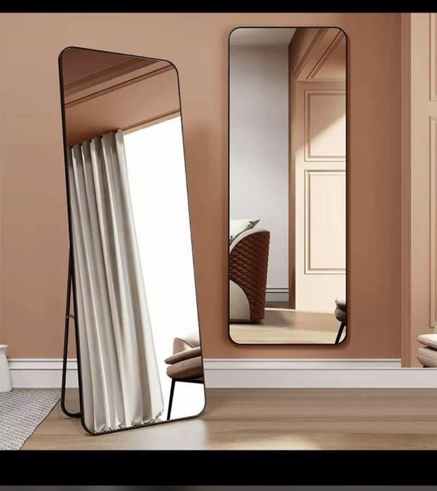 Зеркало напольное