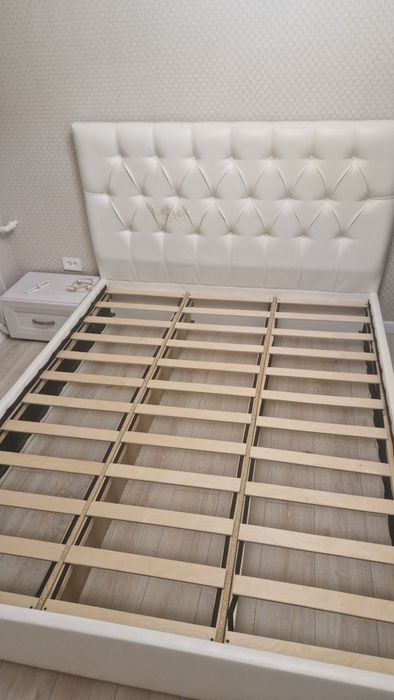 Продам кровать б/у 210×170