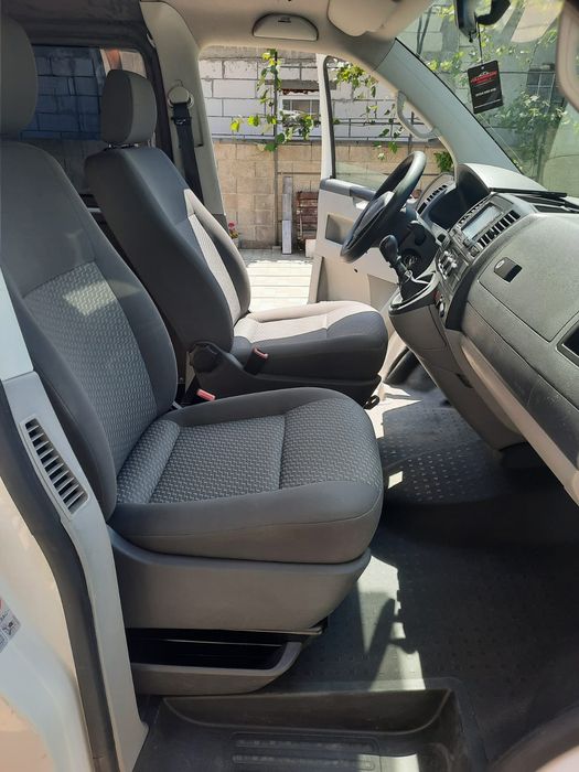 Transporter 9 locuri