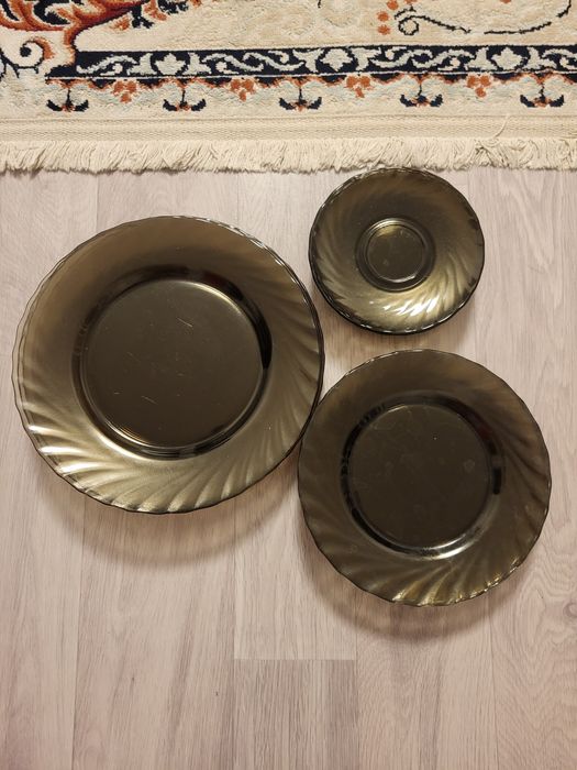 Ыдыстар үш түрлі набор