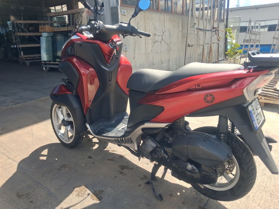 Vând scuter Yamaha 125 cc