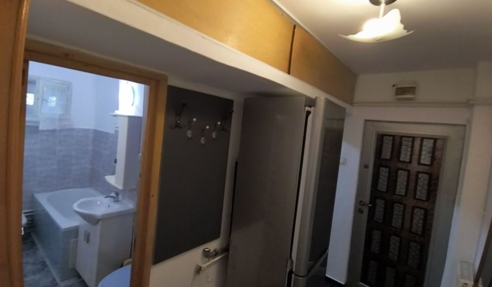 Inchiriez apartament 2 camere