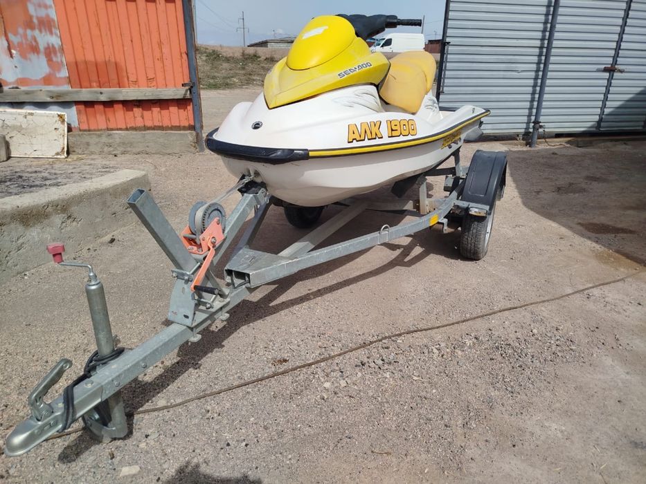 Продам в идельном состояний с документами