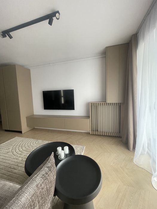 Apartament cu o cameră de închiriat - zonă premium