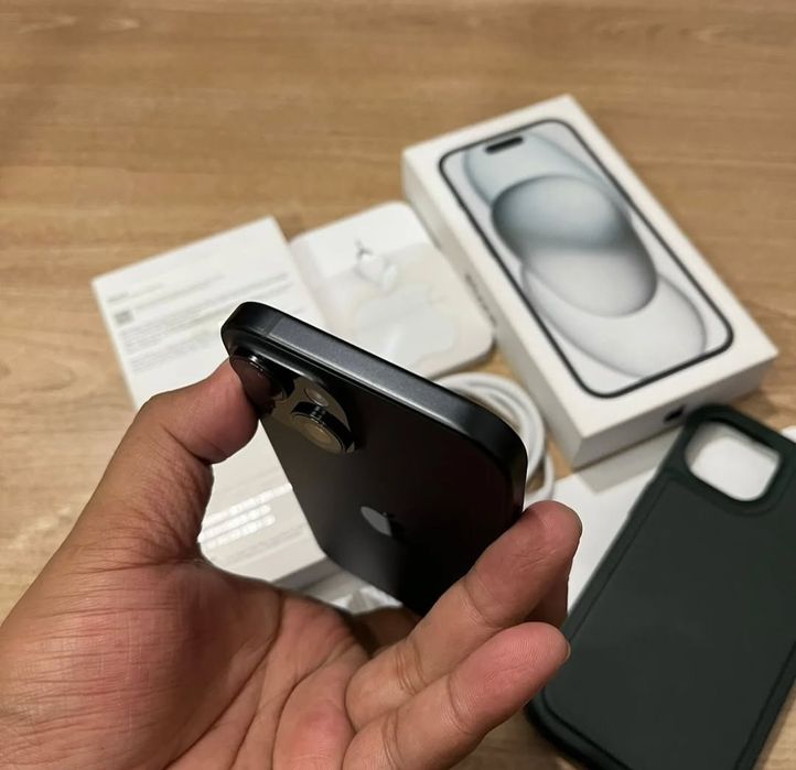 iPhone 15, Как Новый
