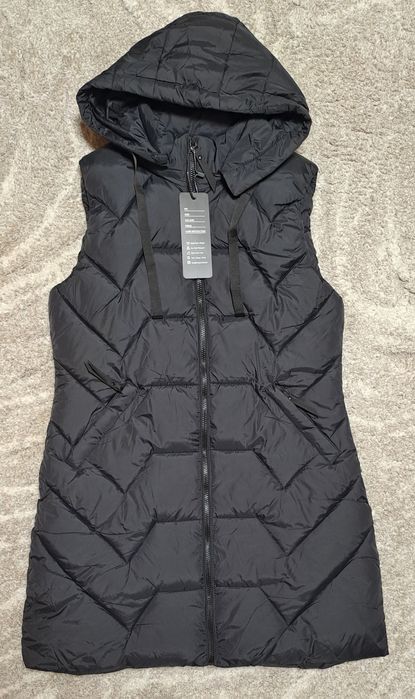 Vesta mărime L nouă cu etichetă
