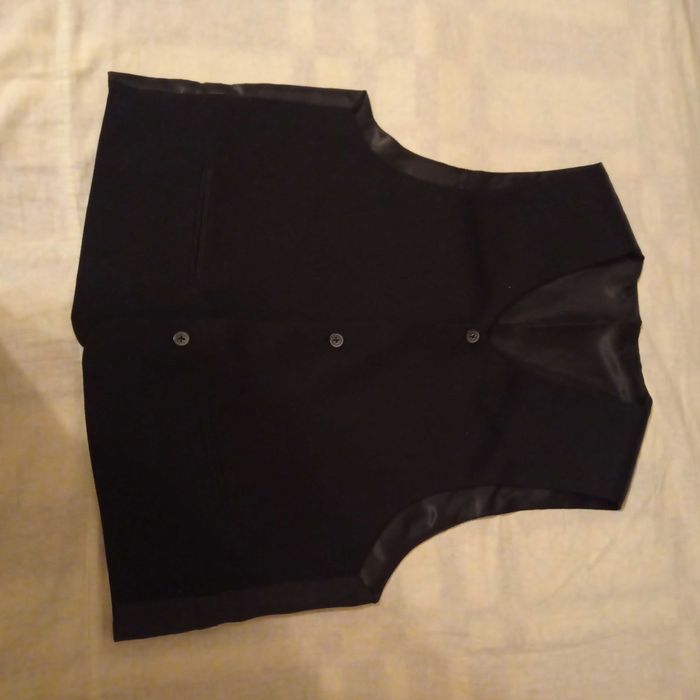 Костюм мужской тройка