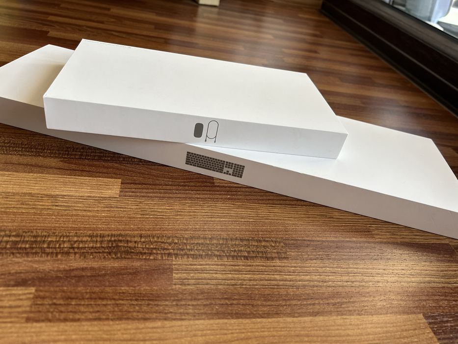 Tastatura si mouse Apple