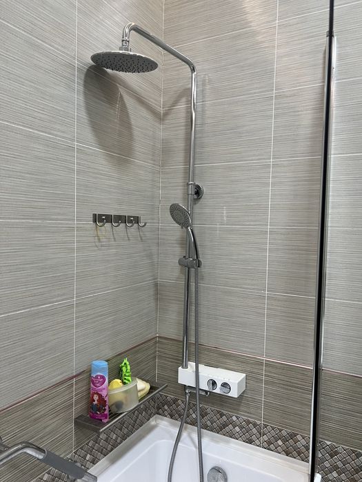 Душевая стойка