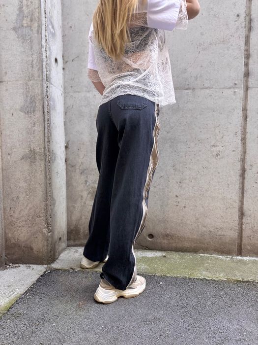 Дамска тениска с дантела