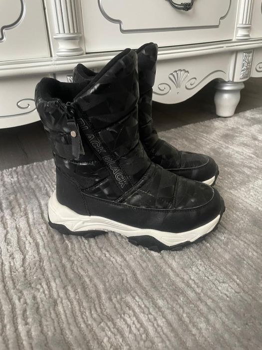 Кроссовки для девочки 36 размер