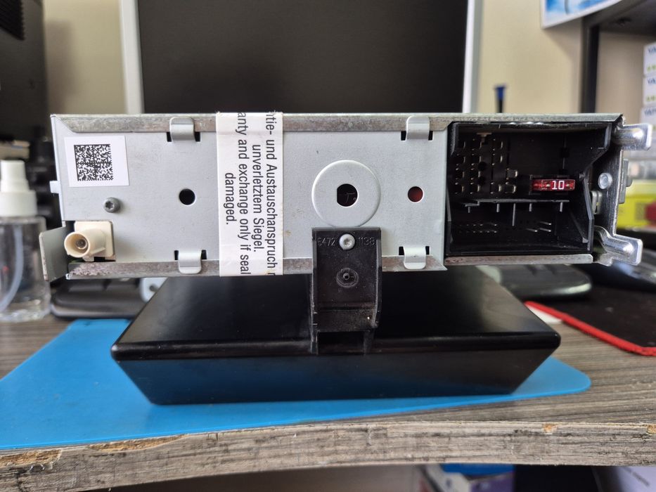 Vw rcd210 mp3 с наличен код за Активация!